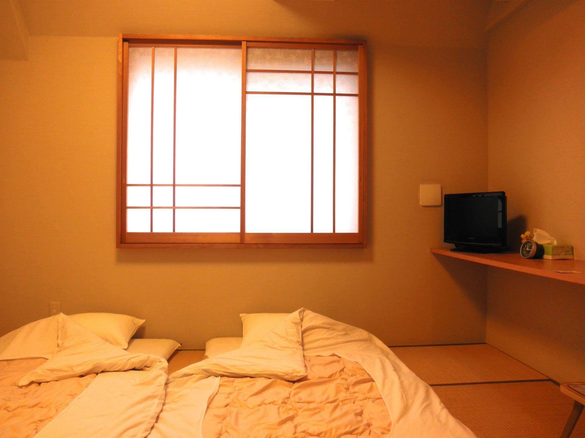Family Inn Saiko Tokyo Luaran gambar
